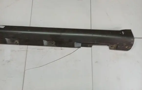 Toyota Corolla Verso AR10 Sill