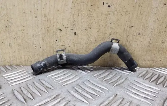 Nissan Qashqai Engine coolant pipe/hose