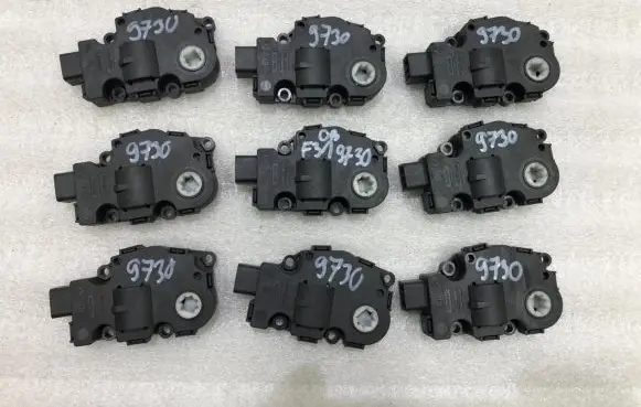 BMW 3 F30 F35 F31 A/C air flow flap actuator/motor 