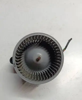 KIA Ceed Heater fan/blower F00S3B2476 1304021