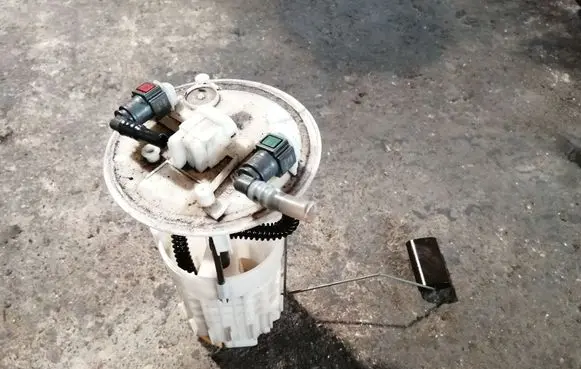 Renault Master II In-tank fuel pump 8200704611