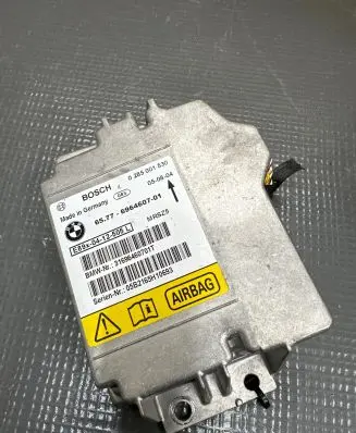 BMW 1 E81 E87 Airbag control unit/module 6964607 31696460701T 0285001530