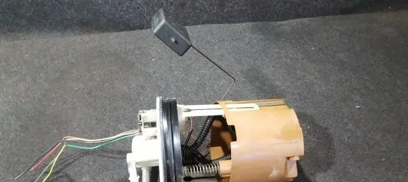 Fuel level sensor