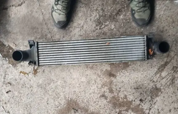Volvo S60 Intercooler radiator 31338236
