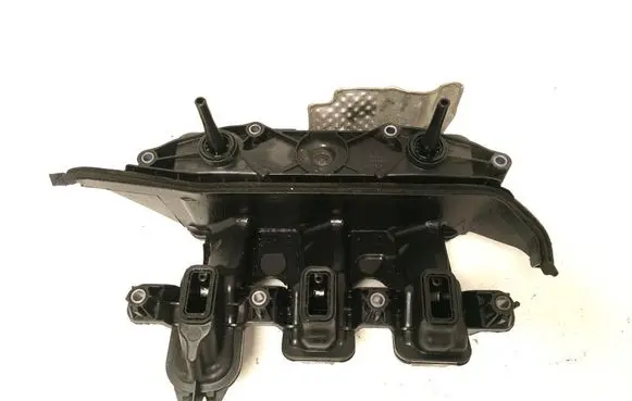 Opel Vivaro Intake manifold 118301003R