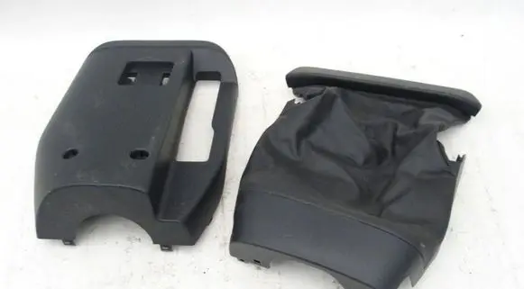 Steering wheel column trim