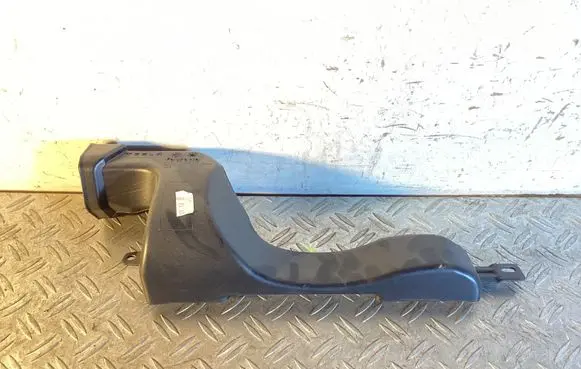 Tesla Model Y Cabin air duct channel 164359400A