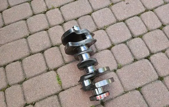Opel Astra K Crankshaft 5O5P5L5E5X14103