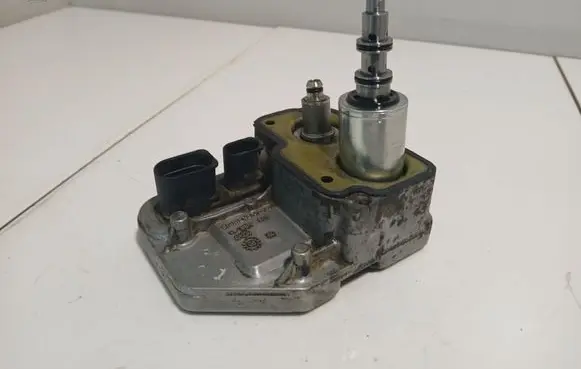 Volvo XC90 Torque split ecu control unit/module 5WP3350201