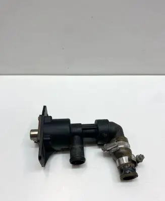 Mercedes-Benz SLC C107 Engine coolant pipe/hose A0008303484 1147412009