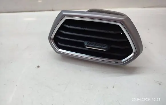 Seat Leon IV Dashboard side air vent grill/cover trim 5FC820902