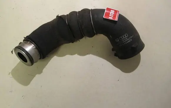 Audi A4 S4 B7 8E 8H Intercooler hose/pipe 8E0145790P