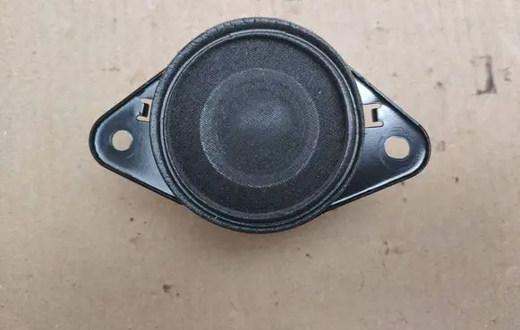 Toyota Sienna XL30 III Panel speaker 20010-F101