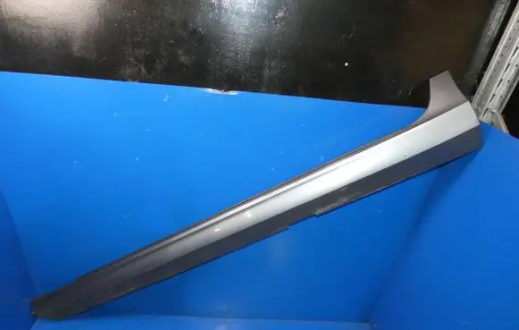 Volvo V60 Sill/side skirt trim 