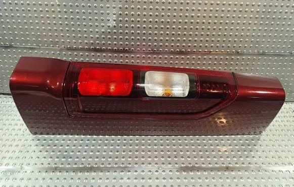Renault Trafic III (X82) Rear/tail lights 93450963 S25053778