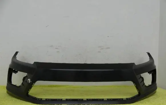 Volkswagen Scirocco Front bumper 1K8807221AB