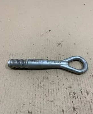 Nissan Qashqai+2 Towing hook eye 