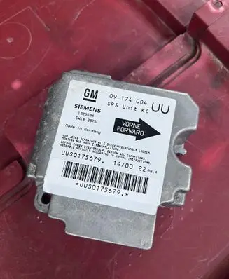 Opel Zafira A Airbag control unit/module 09174004UU 1923594