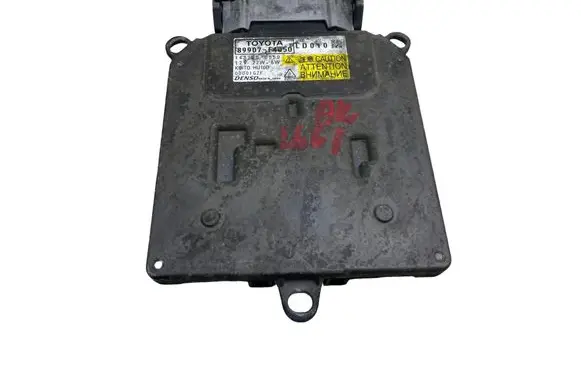 Toyota C-HR I Xenon control unit/module 89907F4050