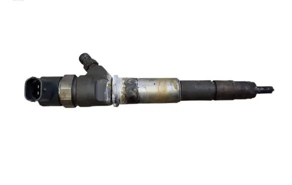 Renault Master III Fuel injector 0445110634