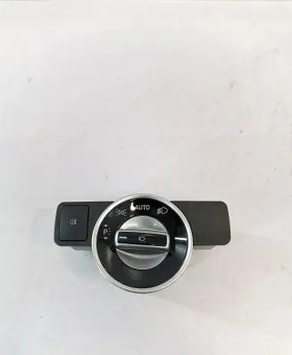 Mercedes-Benz C W204 Light switch A2129050551