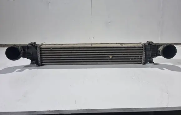 Mercedes-Benz E W211 Intercooler radiator A2115001102
