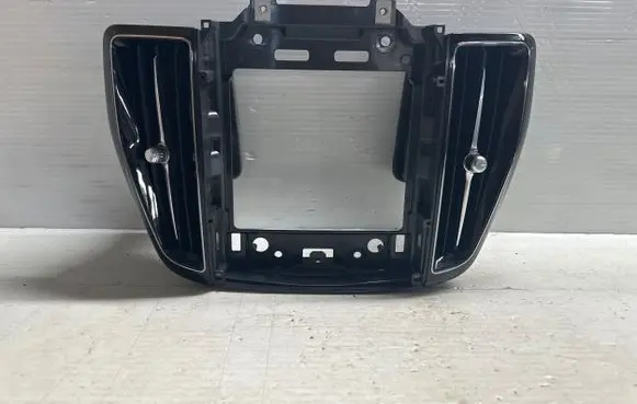 Volvo XC60 Dash center air vent grill 31417738
