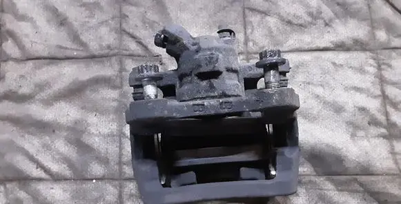 Land Rover Range Rover Sport L320 Rear brake caliper