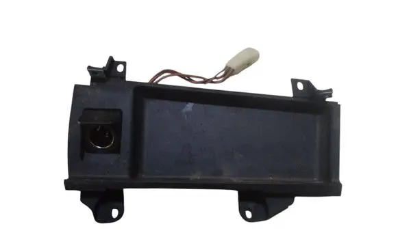 BMW 5 E39 12 V Socket (front) 8159694