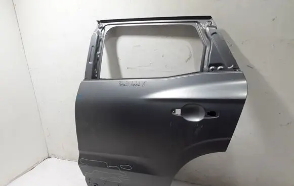Renault Austral Rear door 821010509R