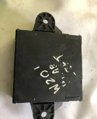 Mercedes-Benz C W204 Door control unit/module A2128204185 A2128204226