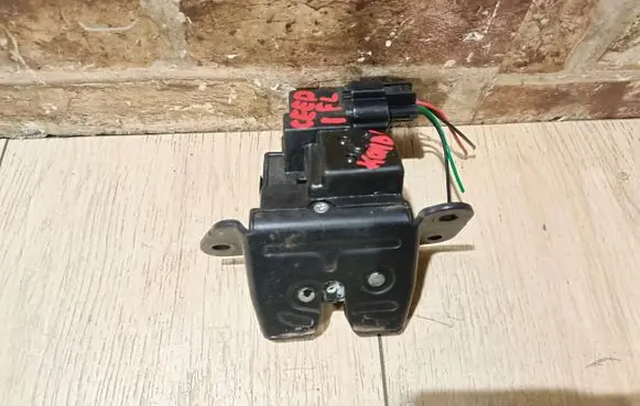 KIA Ceed Tailgate/trunk/boot lock/catch/latch