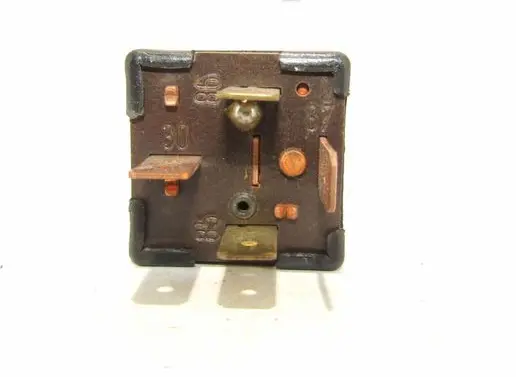 Audi A6 S6 C5 4B Other relay 443919578C