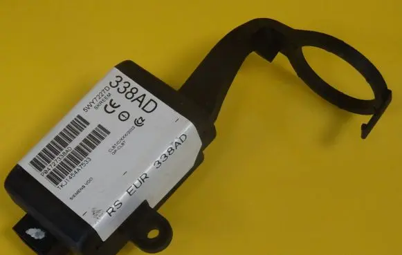 Chrysler Voyager Immobiliser reader (aerial) P04727338AD 5WY7227D