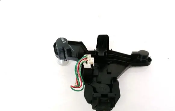 Toyota Corolla E120 E130 Tail light bulb cover holder