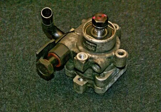 Hyundai Santa Fe Power steering pump 571002B00
