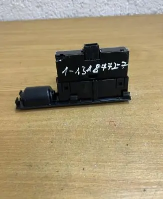 Lexus RX 330 - 350 - 400H Seat heating switch 113187727 F1064
