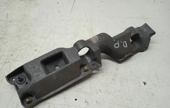 Renault Scenic III - Grand scenic III Front bumper mounting bracket 631220010R