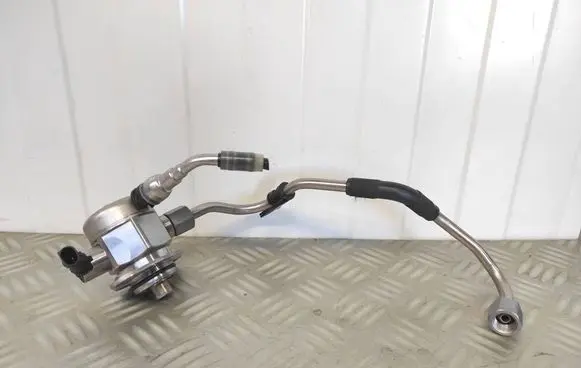 Hyundai Kona I Fuel injection high pressure pump 3532004250 9046020024 1806325YXT