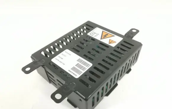 Voltage converter inverter