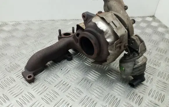 Volkswagen Golf VI Turbo 03L253016T M12