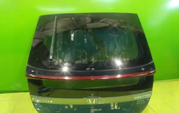 Honda Insight Tailgate/trunk/boot lid RP50