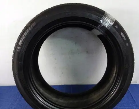 Ford Mondeo Mk III R19 summer tire 