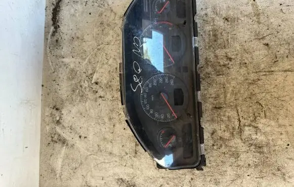 Volvo S80 Speedometer (instrument cluster) 9483484