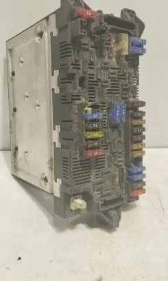 Mercedes-Benz E W211 SAM control unit 0025458701