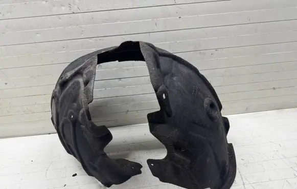 Audi A6 C7 Front wheel arch liner splash guards 4g0821134d