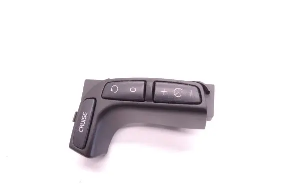 Volvo XC70 Steering wheel buttons/switches 30739571 D65