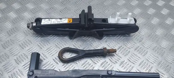 Ford Mondeo MK V Tool set ES7C17080AB ES7C17035AA
