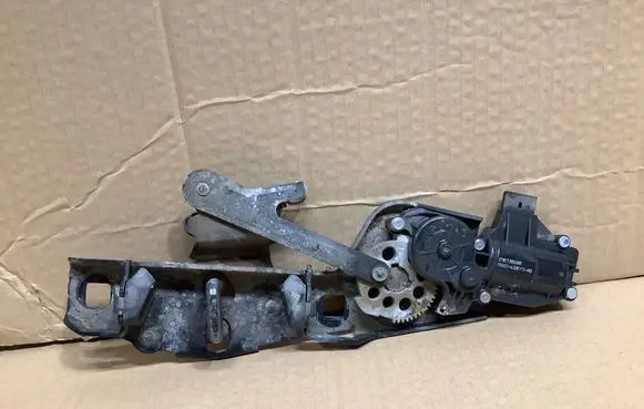 Land Rover Range Rover Sport L320 Tailgate/trunk/boot lock/catch/latch 7H32431E72AD