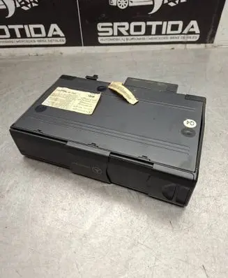 Mercedes-Benz E W211 CD/DVD changer A2038209089 MC3010 020109
